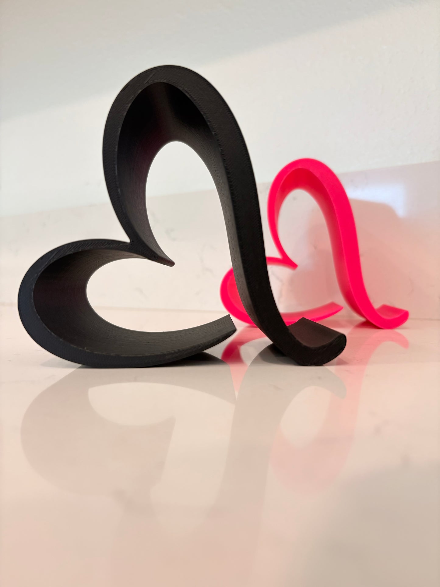 Heart phone stand